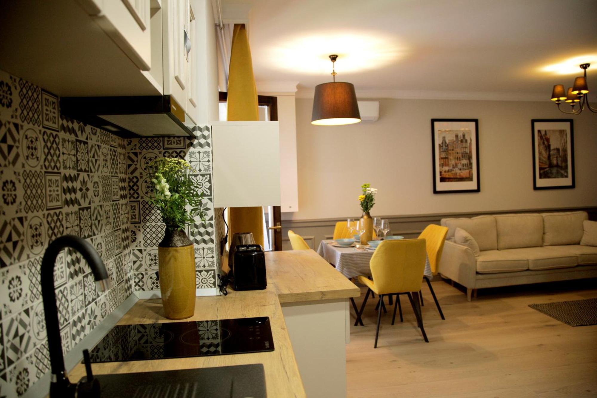 Central Boutique Apartments 시기쇼아라 객실 사진